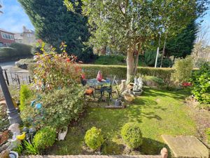 Front Garden- click for photo gallery